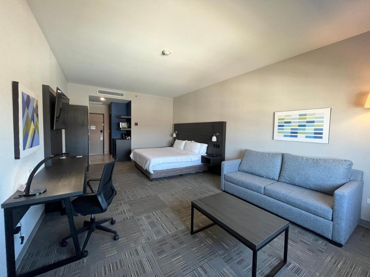 Holiday Inn Express & Suites - Tijuana Otay By Ihg Exterior foto