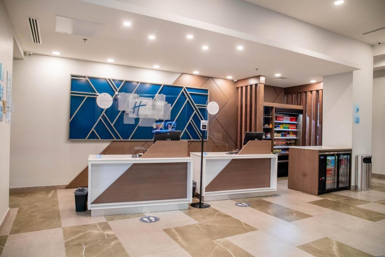 Holiday Inn Express & Suites - Tijuana Otay By Ihg Exterior foto
